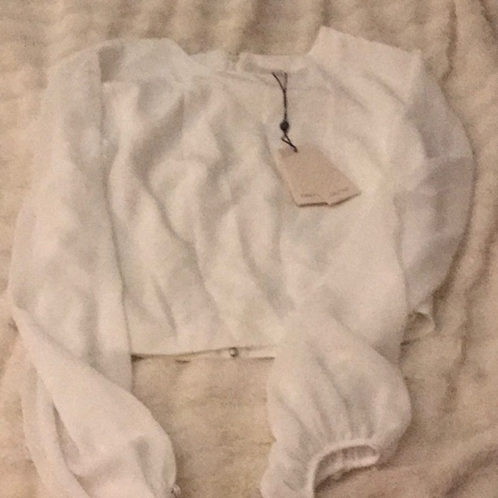 5 a? 7 Cinq a sept size m beautiful top